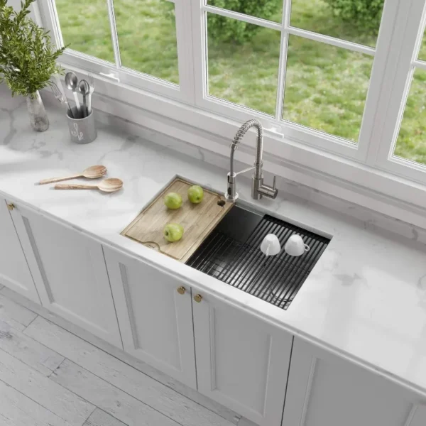 32'' Workstation Undermount Single Bowl Stainless Steel Sink with Accessories - Image 3